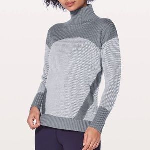 Lululemom Warm & Restore sweater 8